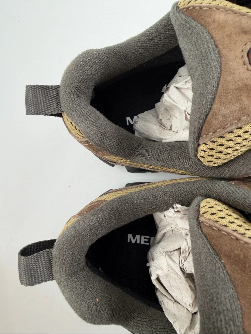Merrell Men’s Moab 3 Vent Low -SZ 7- Waterproof Coyote Brown Hiking Boots